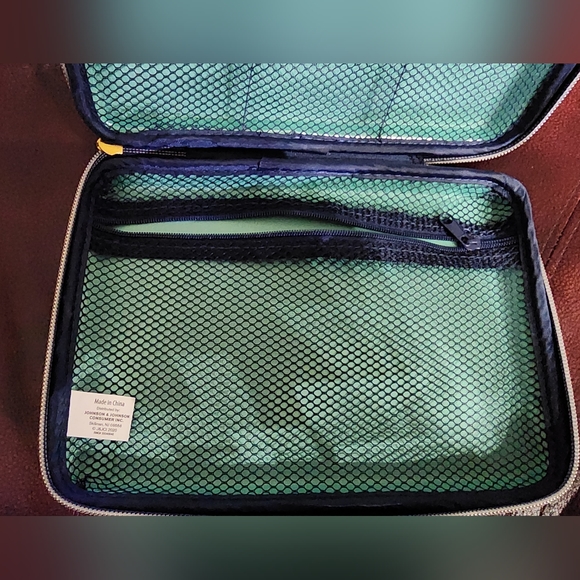 First Aid Kit with box of 50 Face Masks - Picture 5 of 10